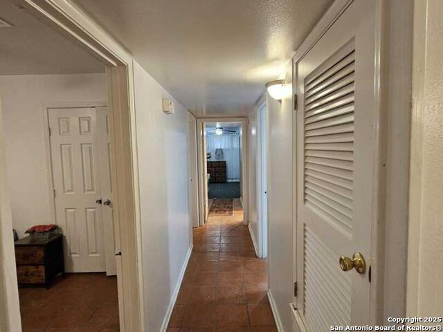 Image 17 of 23 For 2830 Old Moss Rd