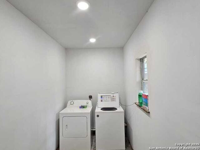 Image 21 of 23 For 2830 Old Moss Rd