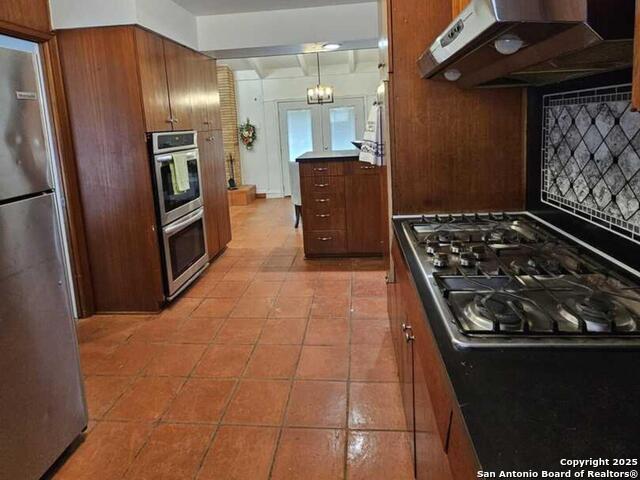 Image 9 of 23 For 2830 Old Moss Rd