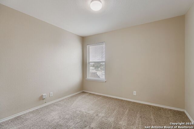 Image 11 of 20 For 203 Adelaide Oaks