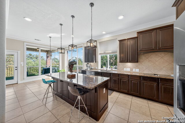 Image 16 of 40 For 7807 Hermosa Hill