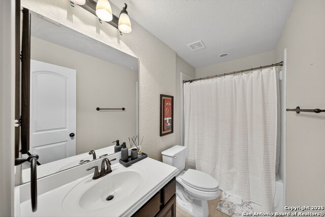 Image 30 of 40 For 7807 Hermosa Hill