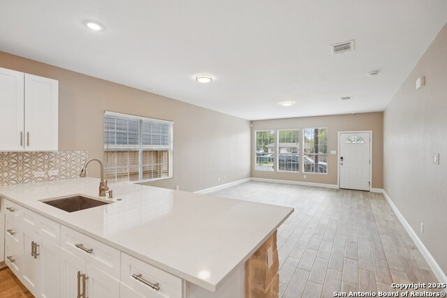 Image 15 of 43 For 167 Hopi  