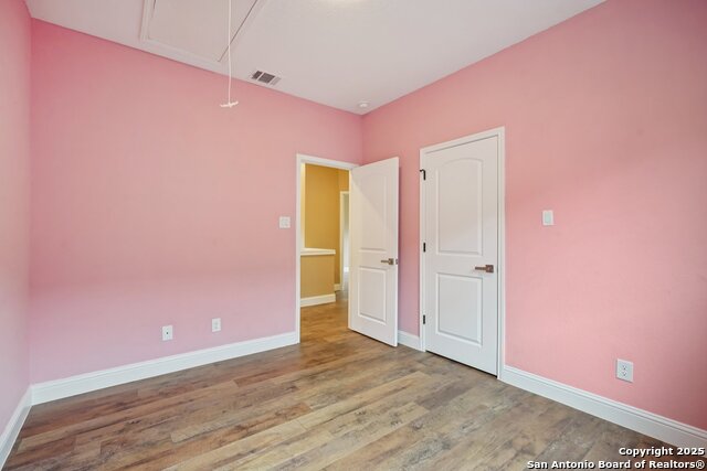 Image 30 of 43 For 167 Hopi  