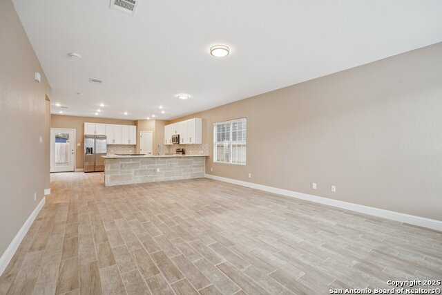 Image 9 of 43 For 167 Hopi  