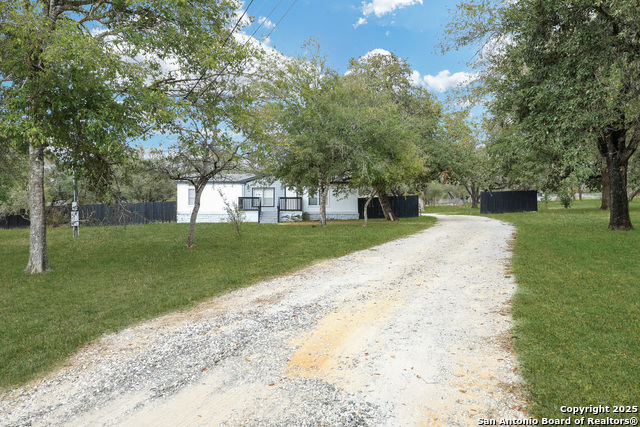 Image 3 of 30 For 5107 Savannah Chase