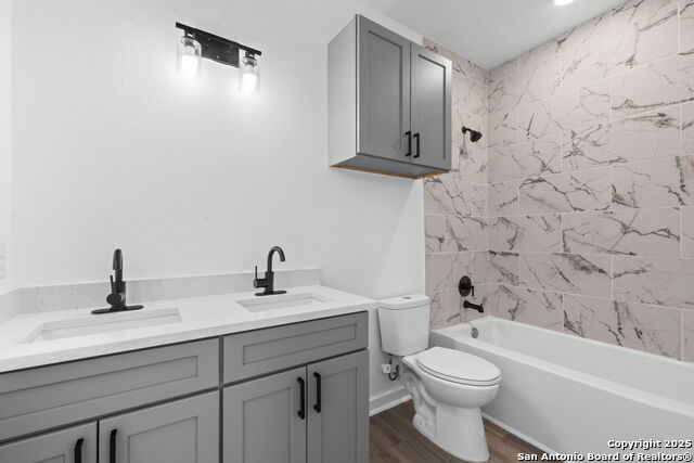 Image 25 of 30 For 627 Olive St, #101,201 S