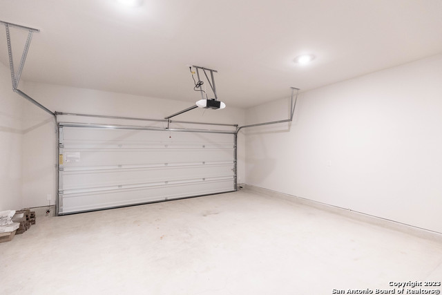 Image 22 of 28 For 6806 Prue 28