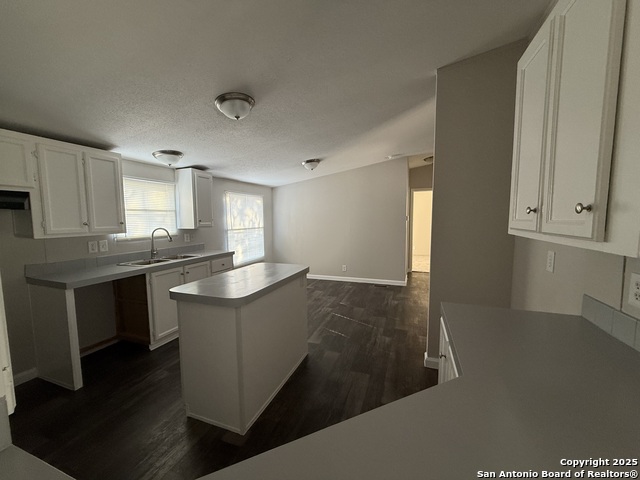 Image 10 of 23 For 523 Mansfield