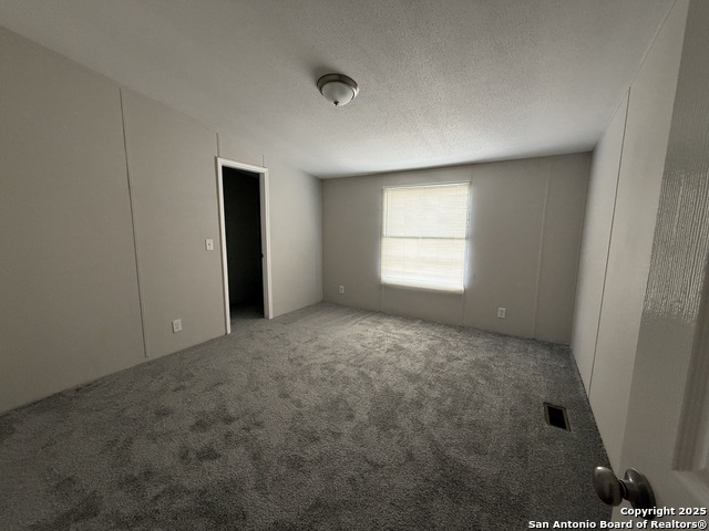 Image 12 of 23 For 523 Mansfield