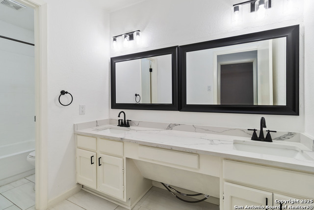 Image 23 of 27 For 8219 Sam Snead