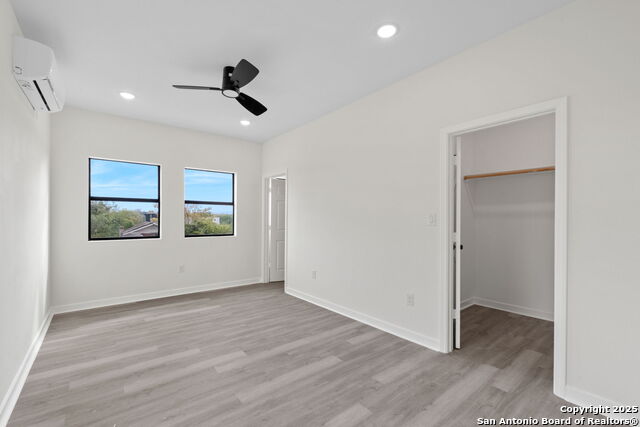 Image 11 of 30 For 627 Olive St, #102,202 S