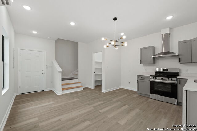 Image 15 of 30 For 627 Olive St, #102,202 S