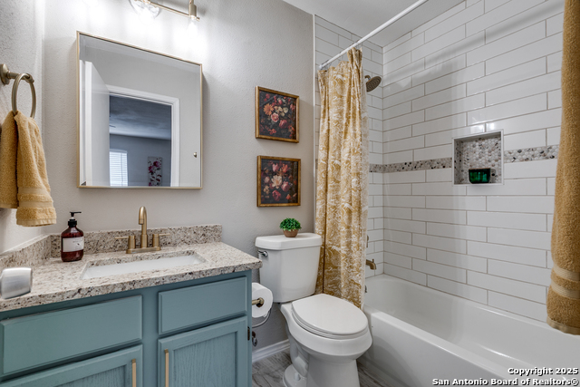 Image 10 of 15 For 10052 Woodtrail