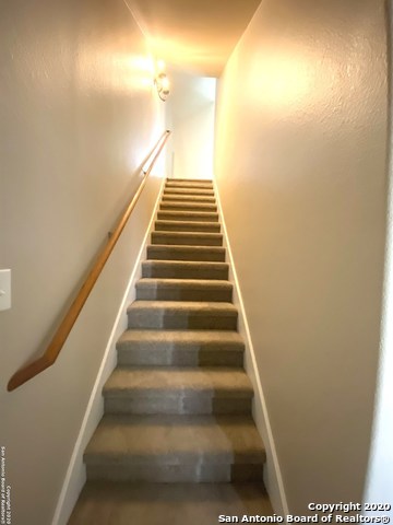 Image 15 of 16 For 226 Maidstone Cove