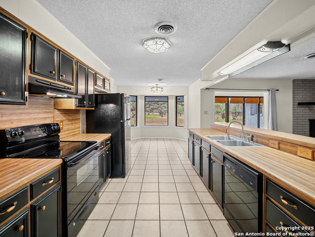 Image 7 of 32 For 22 Sunrise