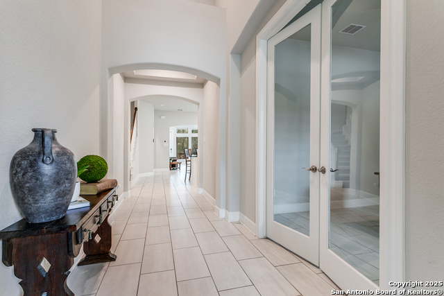 Image 4 of 25 For 3038 Glen Hollow