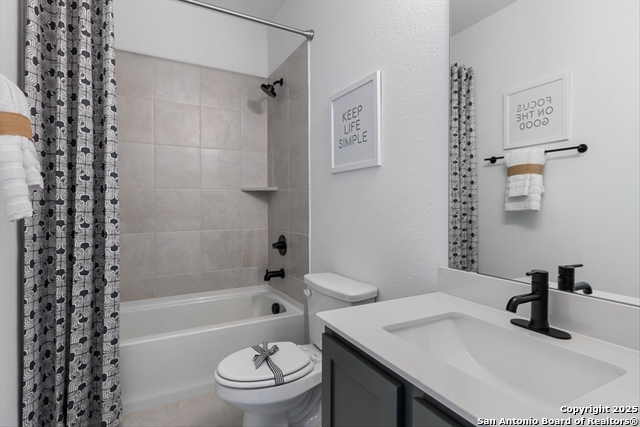 Image 23 of 28 For 12130 Vista Rim