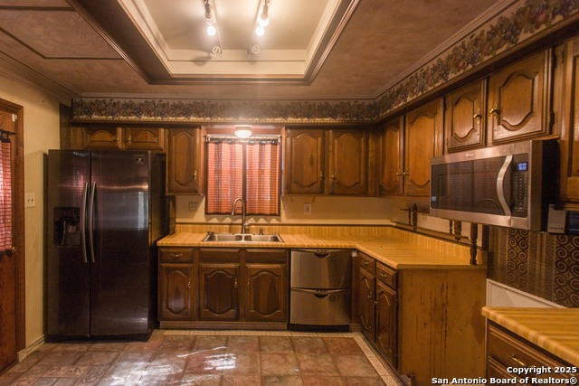 Image 19 of 60 For 11702 British Arms