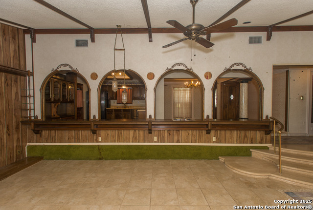 Image 22 of 60 For 11702 British Arms