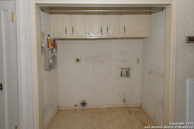 Image 30 of 60 For 11702 British Arms