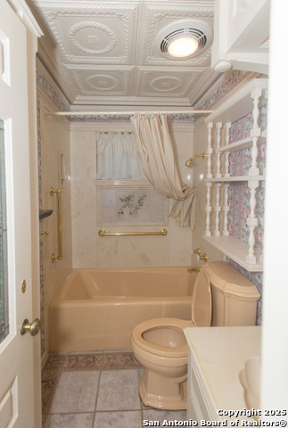 Image 34 of 60 For 11702 British Arms