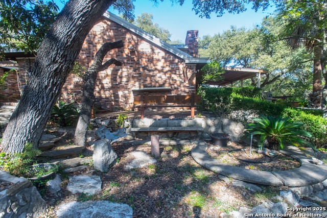 Image 46 of 60 For 11702 British Arms