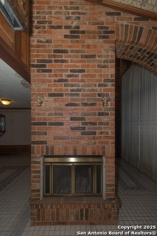 Image 9 of 60 For 11702 British Arms