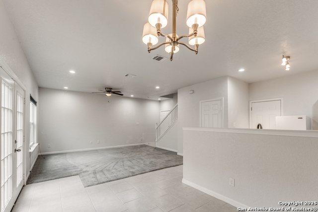 Image 5 of 27 For 19 Oak Plaza