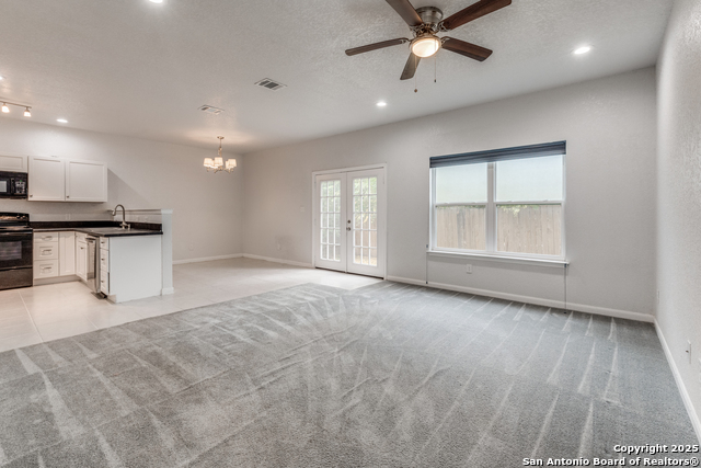 Image 7 of 27 For 19 Oak Plaza