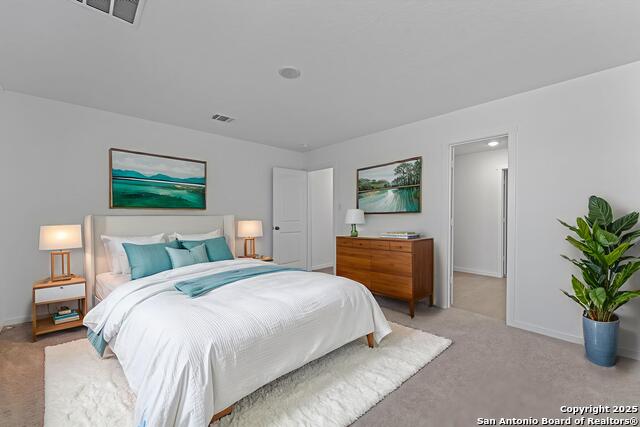 Image 9 of 24 For 121 Oak Hurst Dr