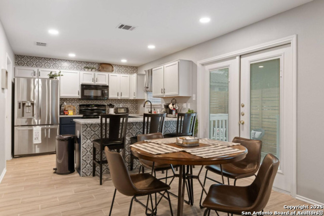 Image 11 of 26 For 655 Rattler Bluff