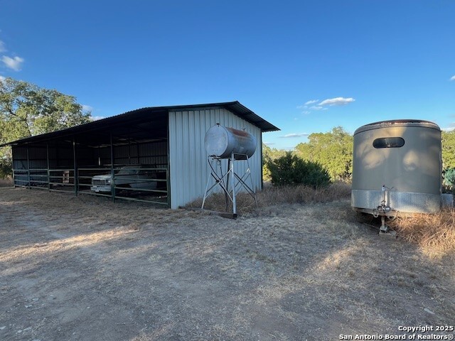 Image 14 of 50 For 6511 Fm 311  