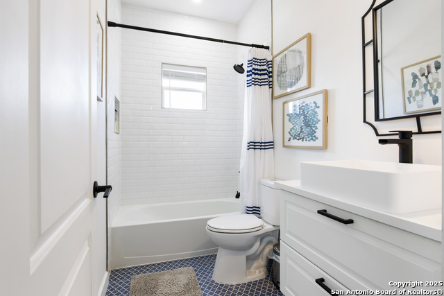 Image 21 of 24 For 1906 Crockett E