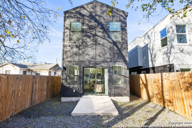 Image 24 of 24 For 1906 Crockett E