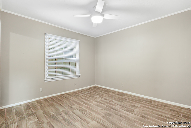 Image 10 of 18 For 66 Brees Blvd. 24b