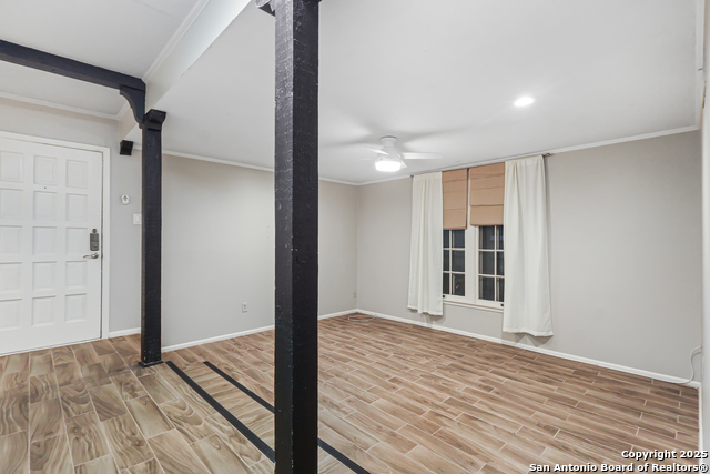 Image 7 of 18 For 66 Brees Blvd. 24b