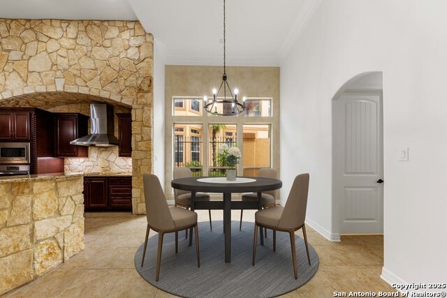 Image 11 of 31 For 23 Winthrop Downs