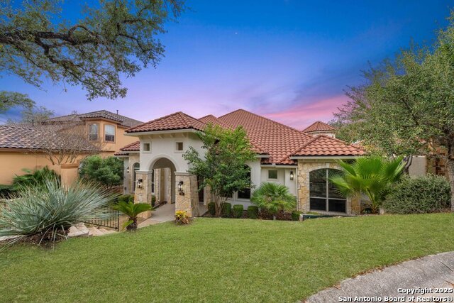 Image 29 of 31 For 23 Winthrop Downs