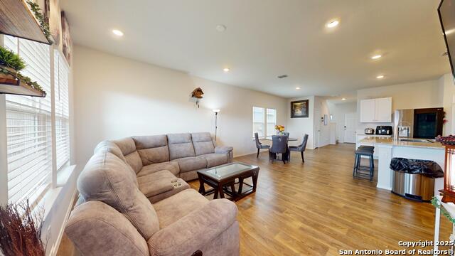 Image 13 of 49 For 4021 Lilac Path