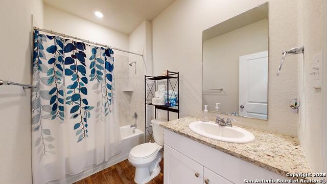 Image 19 of 49 For 4021 Lilac Path