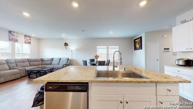 Image 7 of 49 For 4021 Lilac Path