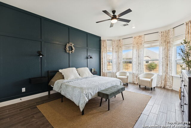 Listing photo id 26 for 390 Nightshade