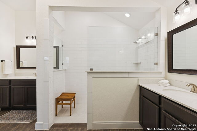 Listing photo id 29 for 390 Nightshade