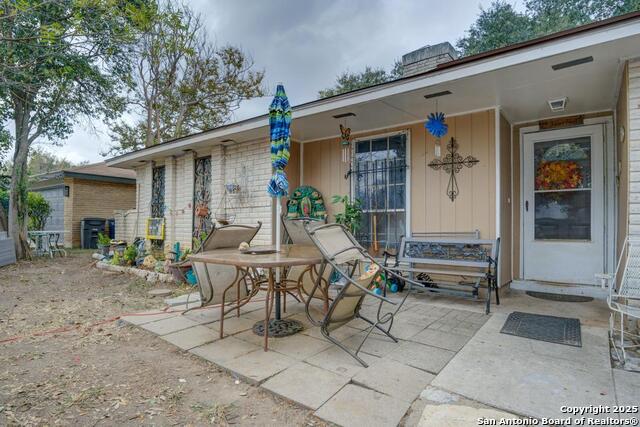 Image 4 of 23 For 4519 Timberhill