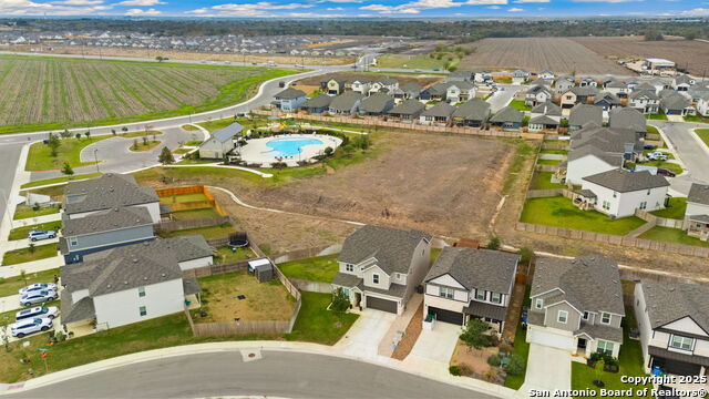 Image 31 of 41 For 4000 Wild Bloom