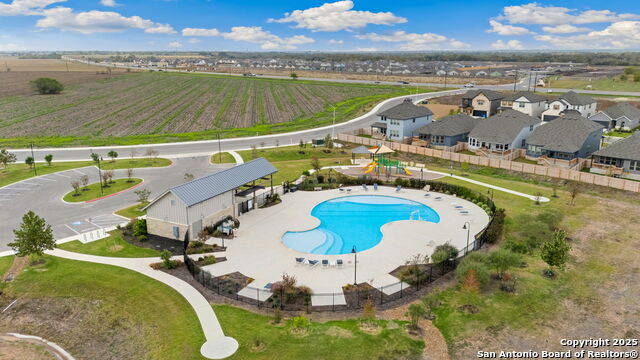 Image 34 of 41 For 4000 Wild Bloom