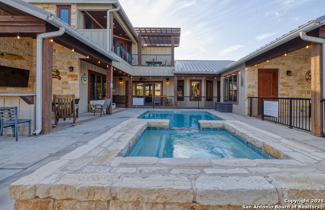 Image 33 of 45 For 236 Tequila Sunrise