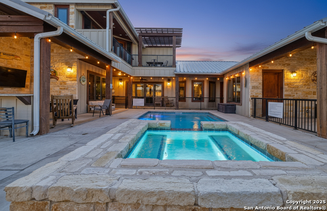 Image 34 of 45 For 236 Tequila Sunrise