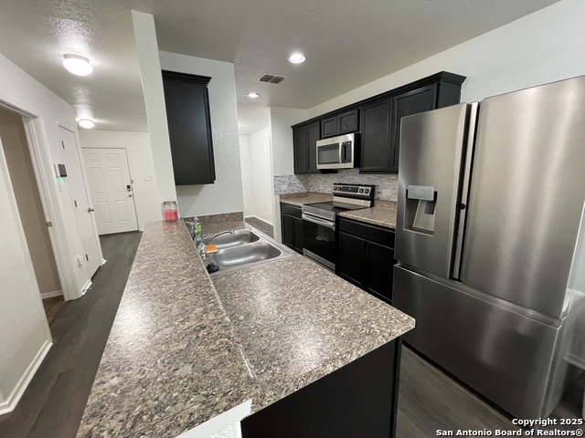 Image 7 of 20 For 10014 Raspberry Oak